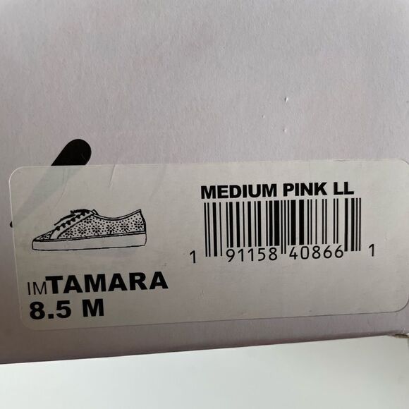 NIB Isaac Mizrahi Live Pink Perforated Tamara Sneakers Sizes 6, 8.5, and 9M - Picture 11 of 11